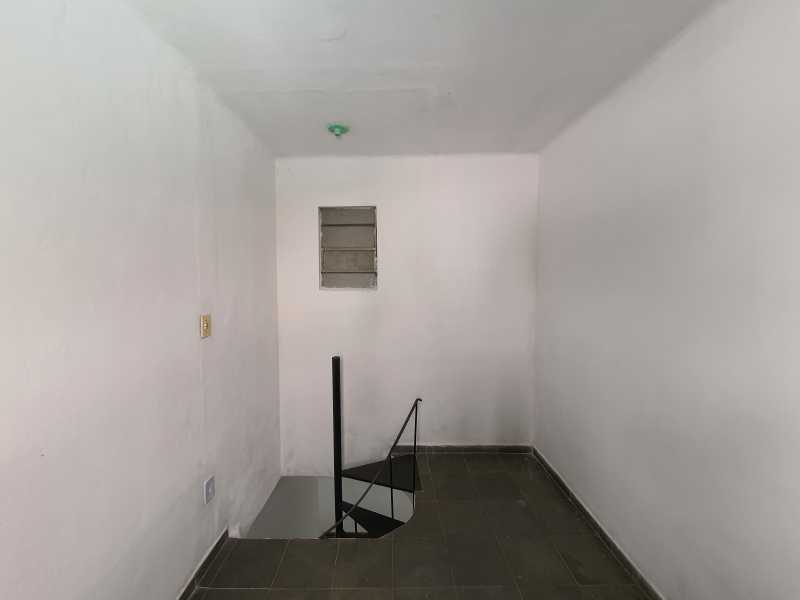 Conheça Quarto 2 do imóvel - Centro SG - Rua Aluisio Neiva, 305 C01 - 550,00 - CECA10028 - 14 Quarto 2 - 14