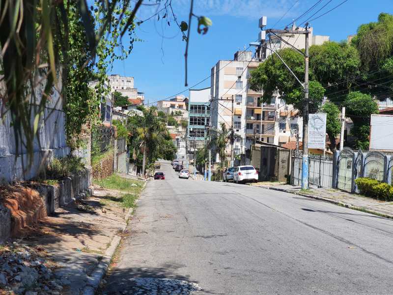 Conheça Vista da Rua 1 do imóvel - Centro SG - Rua Aluisio Neiva, 305 C01 - 550,00 - CECA10028 - 5 Vista da Rua 1 - 5