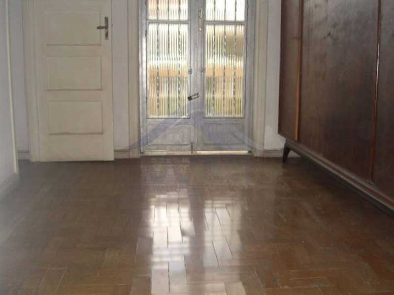 Conheça QUARTO DOS FUNDOS C SAÍDA PAR do imóvel - VENDO CASA GRAJAÚ - WCCA50010 - 26 QUARTO DOS FUNDOS C SAÍDA PAR - 26