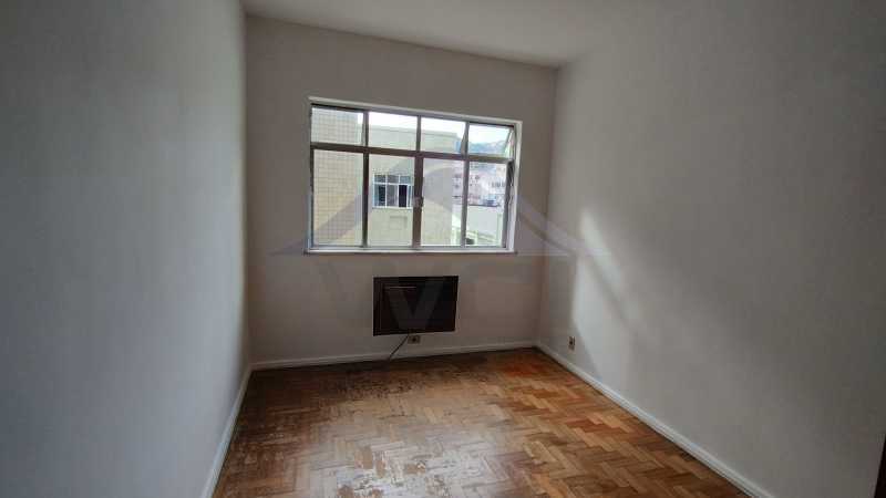 Quarto 4 - 14