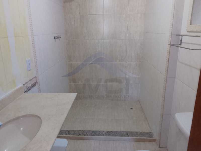 Conheça Banheiro Suíte do imóvel - Vazio. - WCAP30676 - 17 Banheiro Suíte - 17