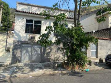 Imperdível - EXCELENTE CASA RIACHUELO VENDO - WCCA30028