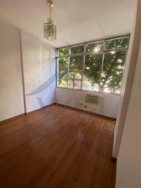 quarto frente 2. - 8