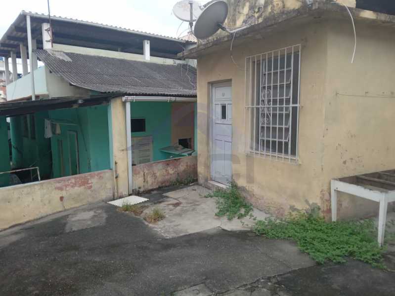 b12e685d-c6ad-4704-90d0-fb3409 - 13