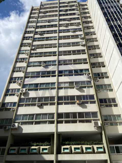 predio. - 9