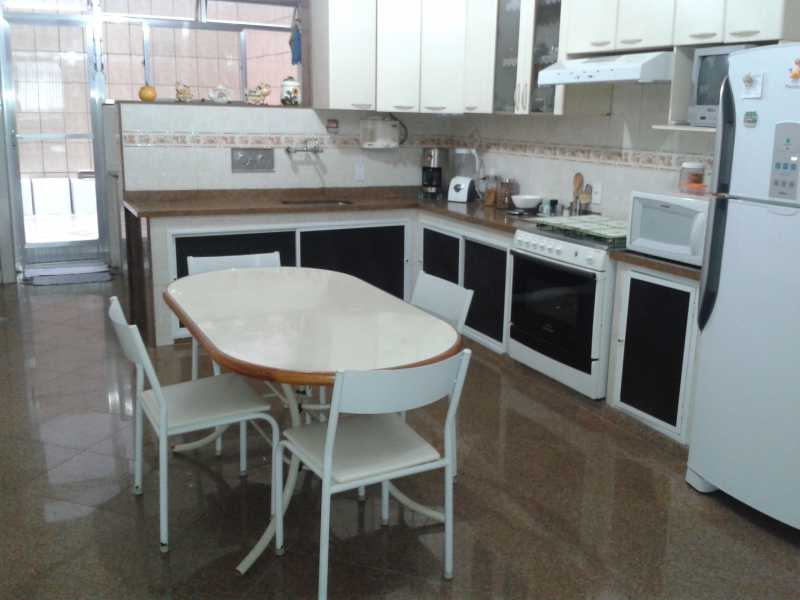 Conheça 07_Cozinha para Área do imóvel - APARTAMENTO A VENDA NA TIJUCA COLADO NO METRÔ - WCAP30135 - 6 07_Cozinha para Área - 6
