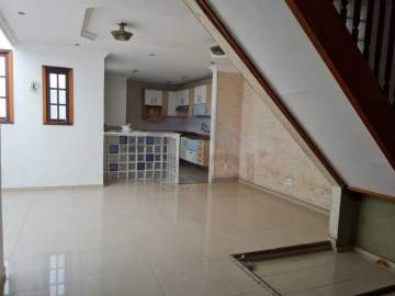 Ótima localização - Vendo Casa Praça Vanhargem - WCCA50004