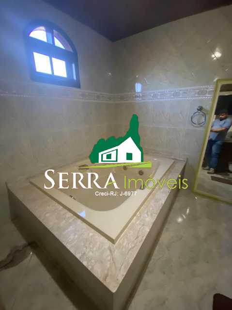 f1156ada-157d-4d9f-aa8c-04aa54 - 16