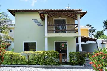 Alugada - Casa em Condomínio 3 quartos para alugar Lauro de Freitas,BA - R$ 4.500 - PSCN30045
