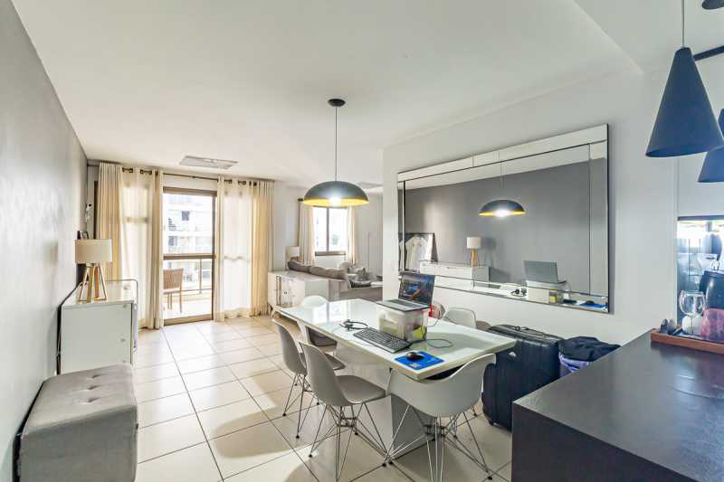 Conheça 01. Sala 1 do imóvel - Apartamento à venda Rua Silvia Pozzana,Rio de Janeiro,RJ - R$ 675.000 - REAP20051 - 5 01. Sala 1 - 5