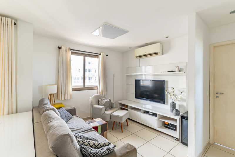 Conheça 01. Sala 6 do imóvel - Apartamento à venda Rua Silvia Pozzana,Rio de Janeiro,RJ - R$ 675.000 - REAP20051 - 9 01. Sala 6 - 9
