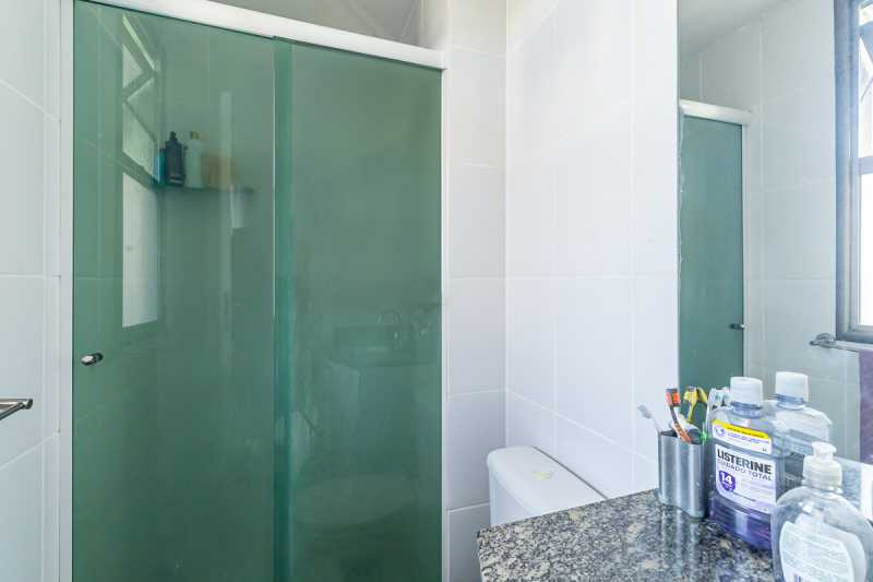 Conheça 06. Banheiro da Suíte do imóvel - Apartamento à venda Rua Silvia Pozzana,Rio de Janeiro,RJ - R$ 675.000 - REAP20051 - 18 06. Banheiro da Suíte - 18