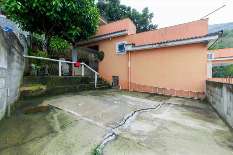 Conheça 28. Área Externa do imóvel - Terreno em Jacarepagua - REMF00002 - 26 28. Área Externa - 26