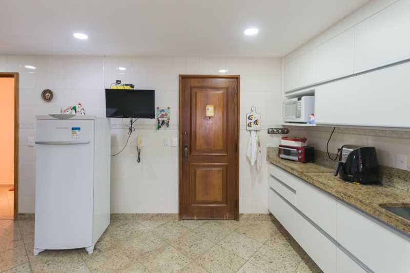 Conheça 8_Cozinha e Área de serviço do imóvel - Apartamento 3 suites com 132 m² no Recreio, Desembargador Paulo Alonso - REAP30114 - 23 8_Cozinha e Área de serviço - 23