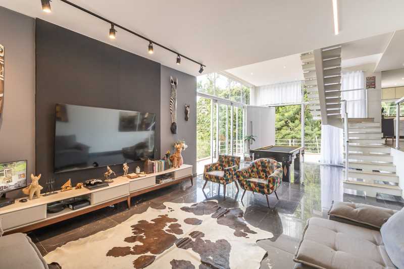 Conheça 01. Sala 3 do imóvel - Casa em Vargem Grande: Um paraiso na natureza - RECN30013 - 2 01. Sala 3 - 2