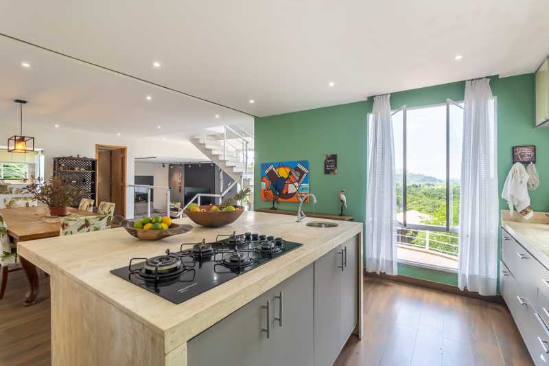 Conheça 07. Cozinha 3 do imóvel - Casa em Vargem Grande: Um paraiso na natureza - RECN30013 - 14 07. Cozinha 3 - 14