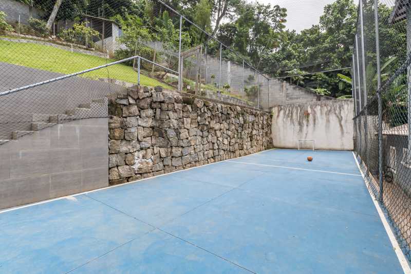 Conheça 12. Quadra 1 do imóvel - Casa em Vargem Grande: Um paraiso na natureza - RECN30013 - 27 12. Quadra 1 - 27