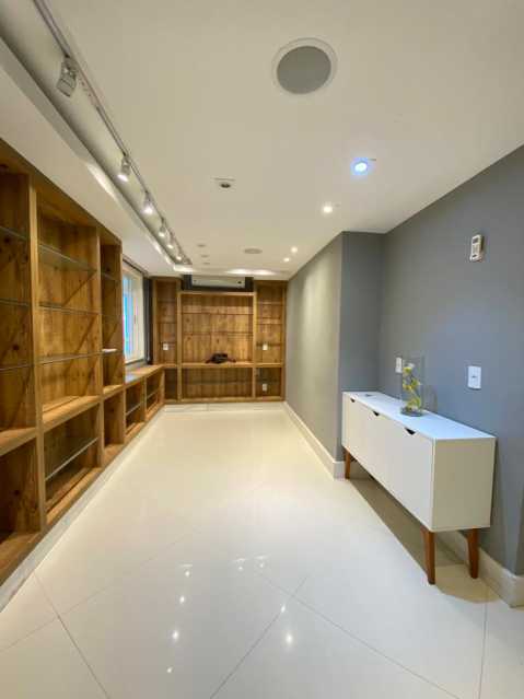 Conheça 15e4a697-48e0-45a2-b360-cd7a7c do imóvel - Casa duplex 300m² com sótão e piscina, no Recreios dos Bandeirantes - RECN30015 - 10 15e4a697-48e0-45a2-b360-cd7a7c - 10