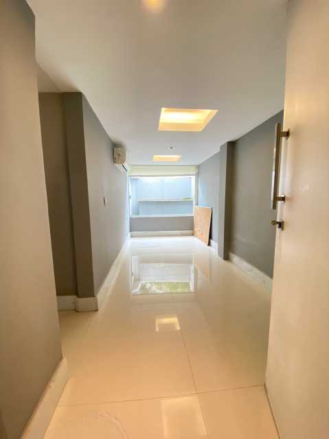 Conheça c532a997-ee3a-4e57-8c84-c65cf4 do imóvel - Casa duplex 300m² com sótão e piscina, no Recreios dos Bandeirantes - RECN30015 - 28 c532a997-ee3a-4e57-8c84-c65cf4 - 28