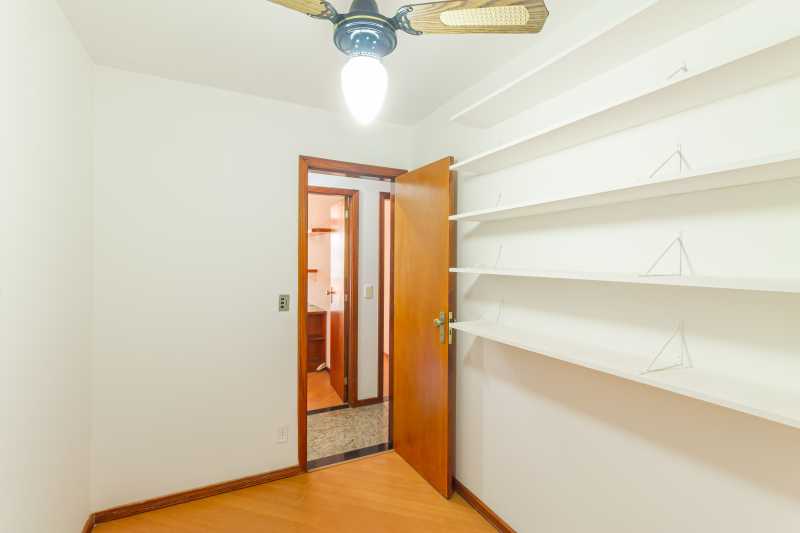 Conheça 07. Quarto 3 3 do imóvel - Apartamento no Jardim Oceanico - Esquina com a praia - REAP40036 - 20 07. Quarto 3 3 - 20