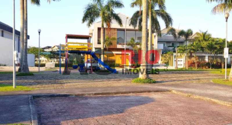 Condominio-Del-Lago-Barra-da-T - 4