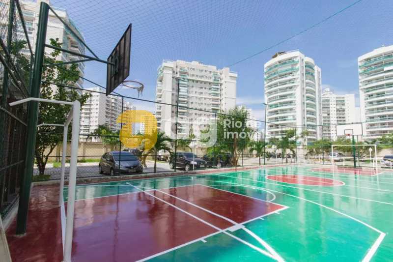 893095964-422.49574747107766BD - 4