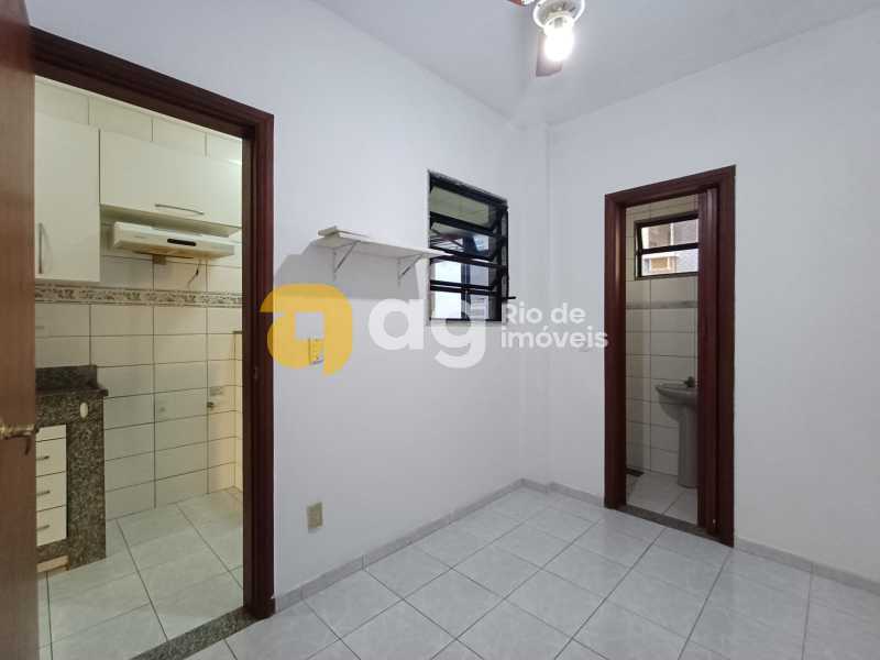 WhatsApp Image 2025-11-24 at 0 - 16