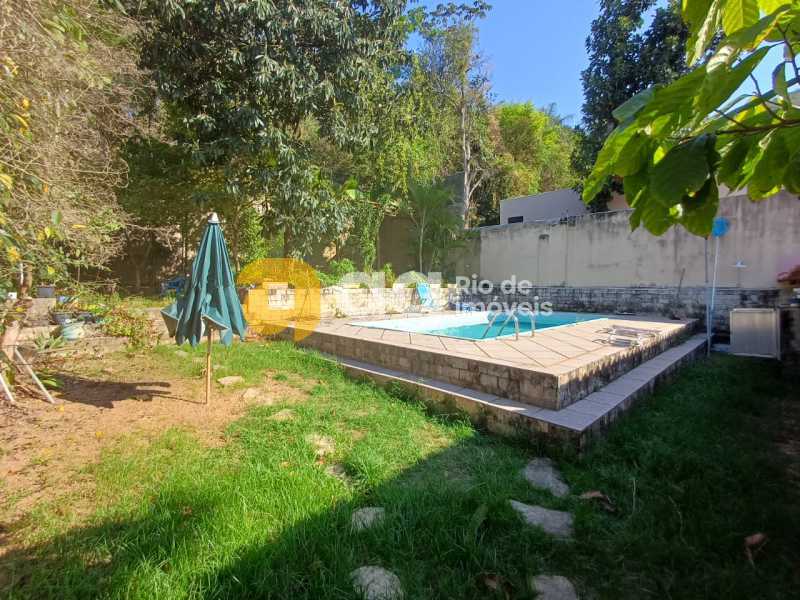 WhatsApp Image 2025-10-16 at 1 - 2