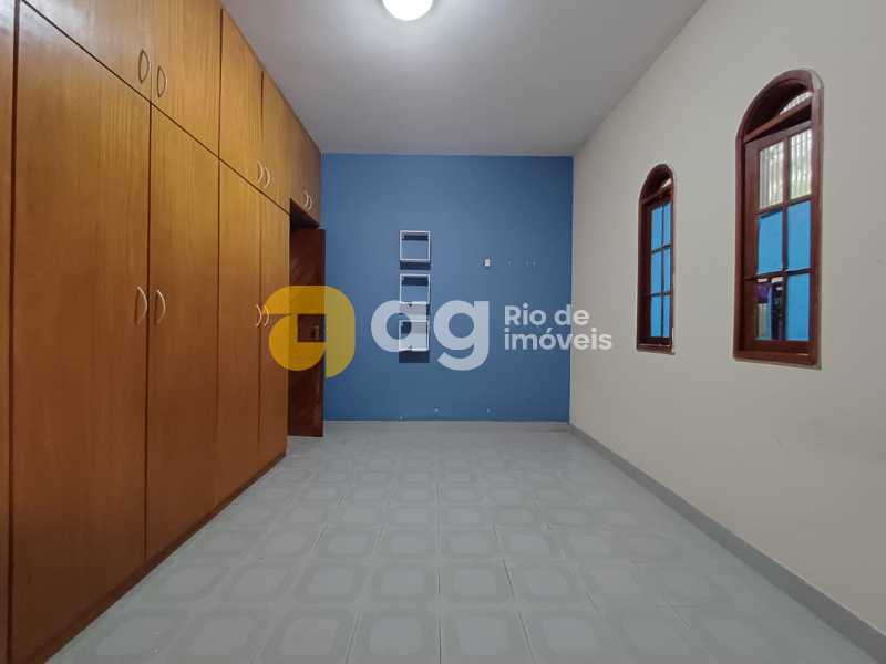 WhatsApp Image 2025-12-12 at 1 - 8