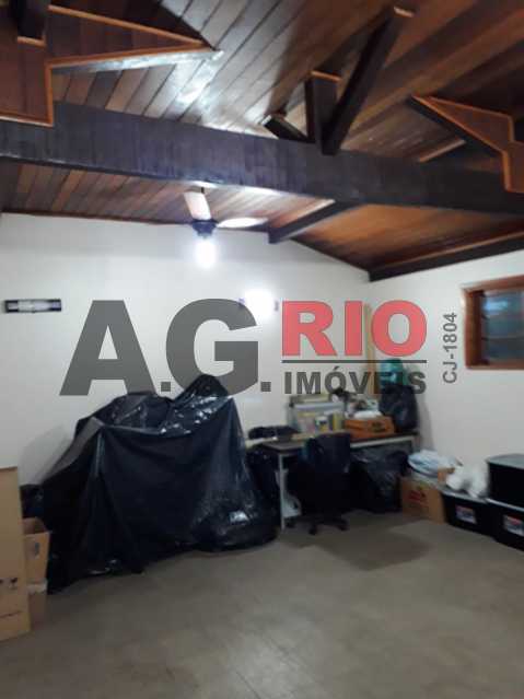 Sotão - Foto 2 - Visão do Fo - 27