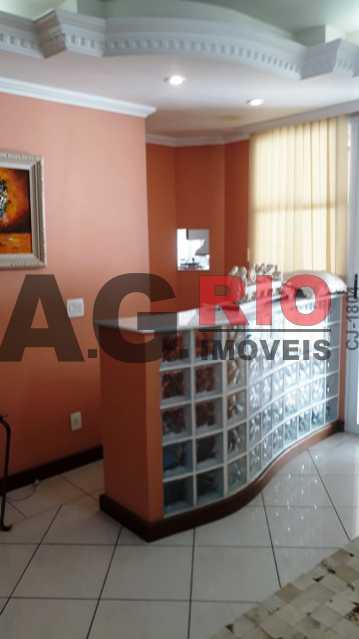 1º Piso - Sala Principal - Ba - 8