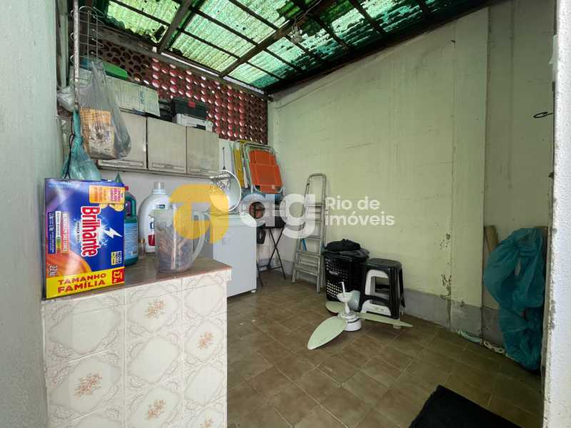 WhatsApp Image 2025-10-23 at 0 - 5