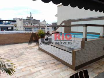 Ótima localização - PISCINA - CASA 3 QUARTOS - CONDOMÍNIO NOVA VALQUEIRE - REFORMADA RECENTEMENTE - VVCN30182