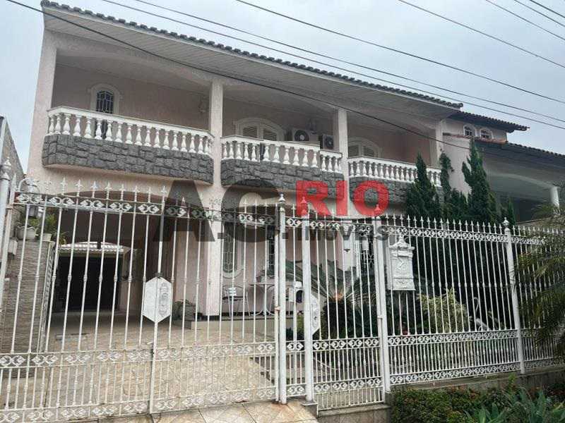 FACHADA - 1