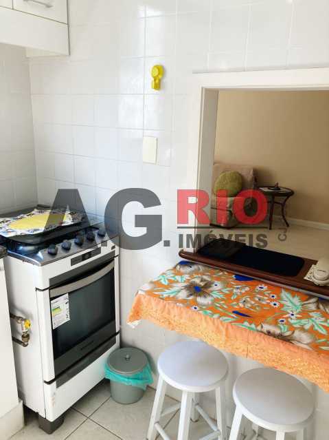 5afb2549-ea26-4d84-9b8b-8f451d - 10