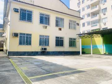 Apartamento de dois quartos, com duas vagas na garagem no Centro da Taquara. Assista o vídeo tour! - VVAP21692