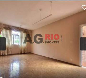 Ótima localização - CASA LINEAR - VAZIA - VVCN30251