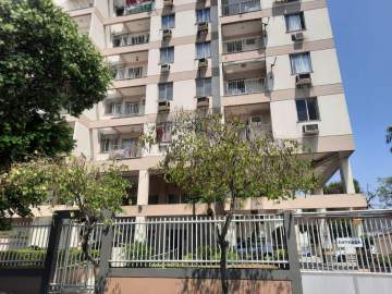 Apartamento 2 quartos / Próximo amplo comércio e escolas - VVAP21934
