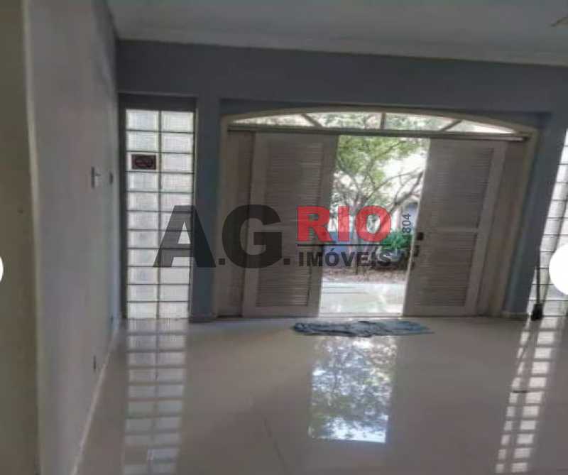 WhatsApp Image 2024-11-28 at 1 - 6