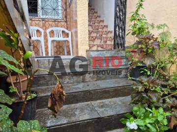 Casa de Vila à venda Estrada Rodrigues Caldas,Rio de Janeiro,RJ - R$ 470.000 - VVCV30084