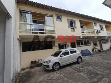 Casa em Condomínio à venda Rua Xavier Curado,Rio de Janeiro,RJ - R$ 320.000 - VVCN20195