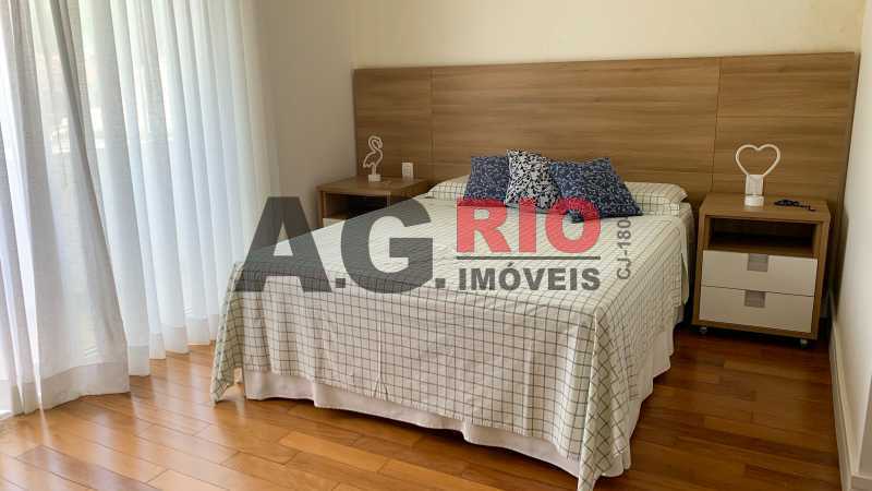 QUARTO COM BANHEIRO - 25