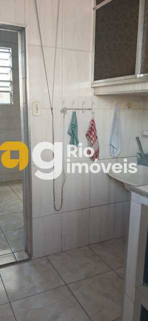 AREA DE SERVIÇO1 - 18