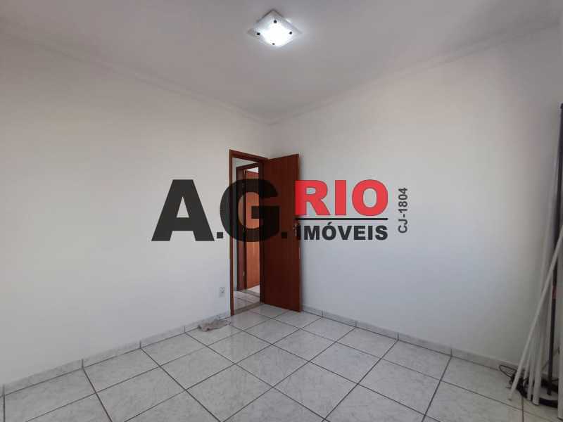 27556_G1748451452 - 9