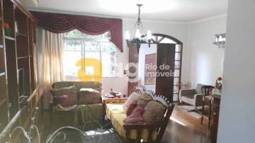 Ótima localização - CASA LINEAR - CONDOMÍNIO NOVA VALQUEIRE - RARIDADE - VVCN30298