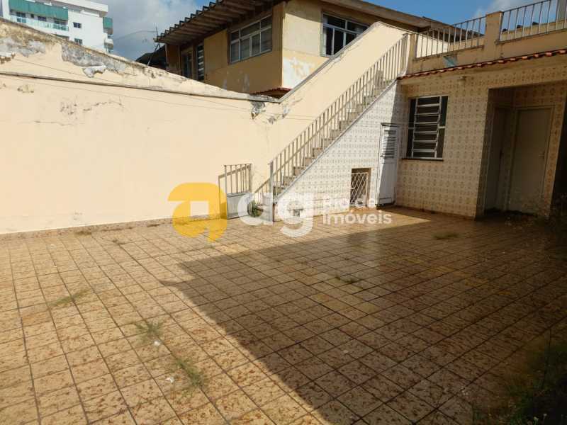 WhatsApp Image 2025-08-27 at 1 - 28