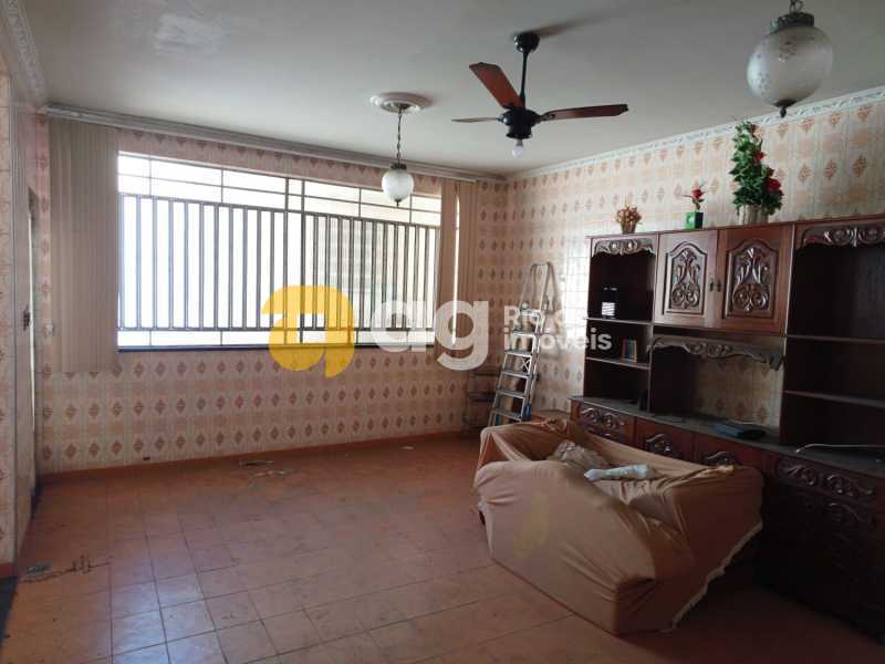 WhatsApp Image 2025-08-27 at 1 - 16