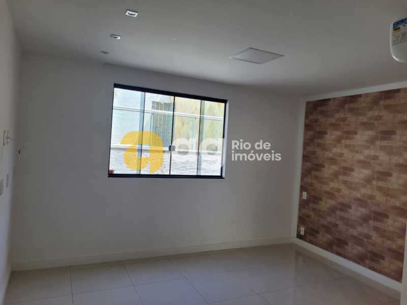 WhatsApp Image 2025-09-24 at 1 - 10