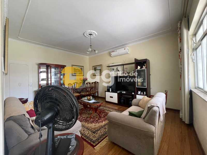 WhatsApp Image 2025-10-03 at 1 - 3