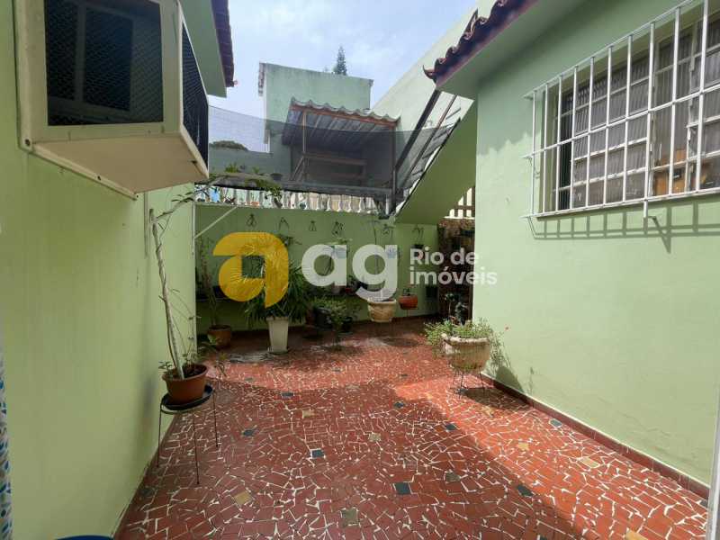 WhatsApp Image 2025-10-03 at 1 - 12